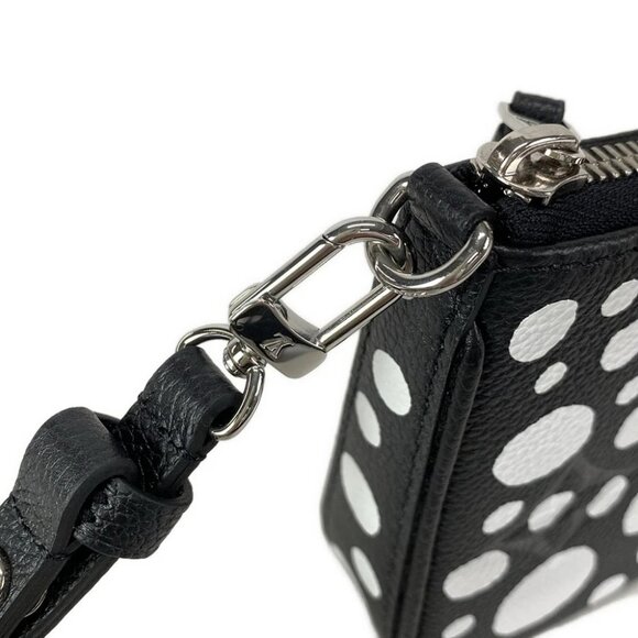 LOUIS VUITTON LV x YK Easy Pouch On-Strap M81908 Noir Blanc - Shoulder Bag - Picture 12 of 16